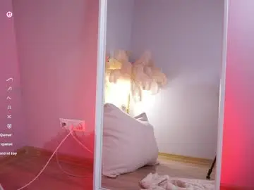 Chaturbate Live Porn of lureofeva_