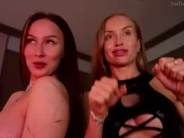 Chaturbate Free Live Porn of mia_cloudy