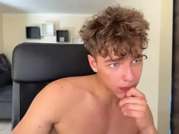 Chaturbate Watch Live Sex Cams of lukedesirable