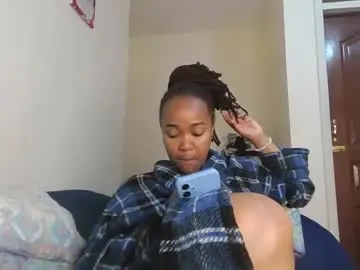 Chaturbate Live Sex Cam of atara_seren