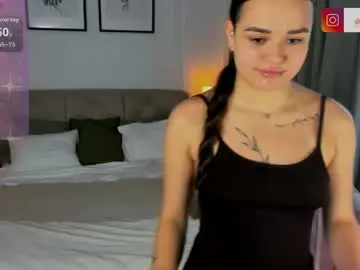 Chaturbate Free Live Porn of raidereva_
