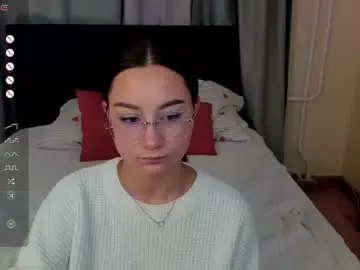 Chaturbate Live Sex Cam of andreajohnsons