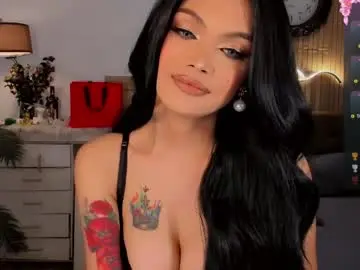 Chaturbate Live Sex Cam of divinequeen