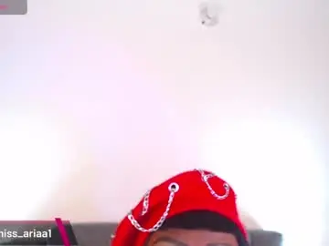 Chaturbate Adult Webcam of missemilie1