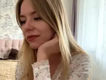 Chaturbate Best live sex cam show of bebravee