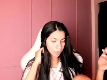 Chaturbate Live Sex Cam of pamelaascott