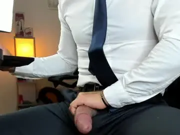 Chaturbate Live Sex Cam of marioslim