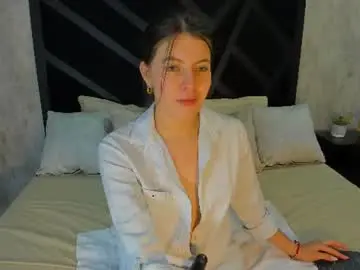 Chaturbate Free Live Porn of hillary_myers
