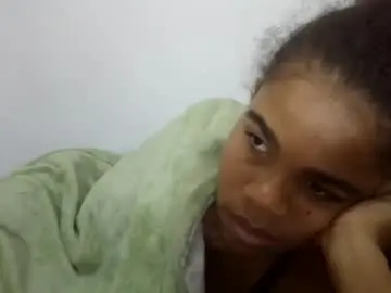 Chaturbate Live Porn of delphineee