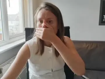 Chaturbate Live Porn of eatmypie69