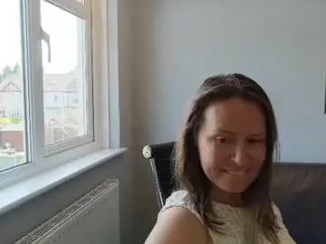 Chaturbate Live Sex Cam of eatmypie69
