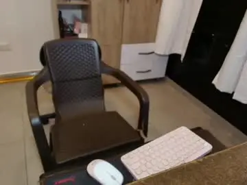 Chaturbate Best live sex cam show of max_love25
