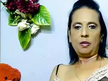 Chaturbate Live Sex Cam of hot_queen58