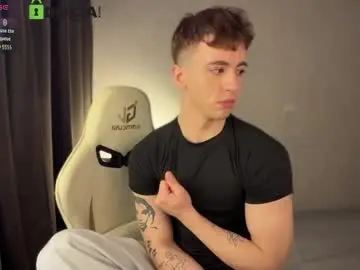 Chaturbate Best Webcam of adampolerno