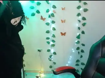 Chaturbate Free Porn Cam of warisgoddes