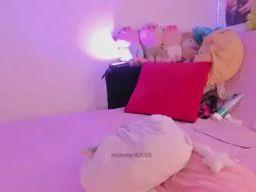 Chaturbate Free Live Porn of moonliight__