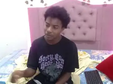 Chaturbate Watch Live Sex Cams of noahjhonson69
