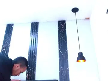 Chaturbate Free Live Porn of aston_vera