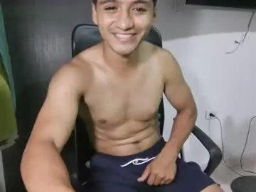 Chaturbate Live Sex Cam of lucifferr_