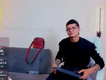 Chaturbate Best Webcam of paradise_boy_s