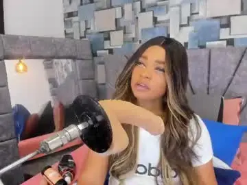 Chaturbate Free Live Porn of angel_dthroat