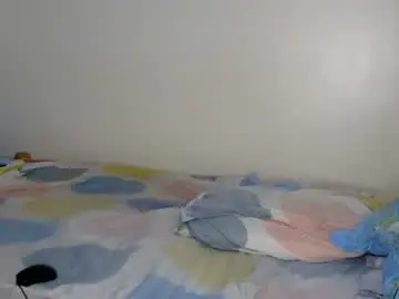 Chaturbate Live Porn of petite_desiree