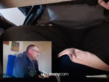 Chaturbate Live Sex Cam of mrduplo1975