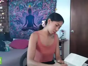 Chaturbate Watch Live Sex Cams of im_moonlight