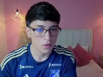 Chaturbate Adult Webcam of ryan_valentino