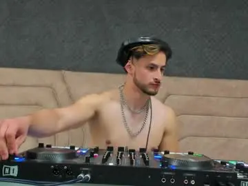 Chaturbate Watch Live Sex Cams of axel_porn_