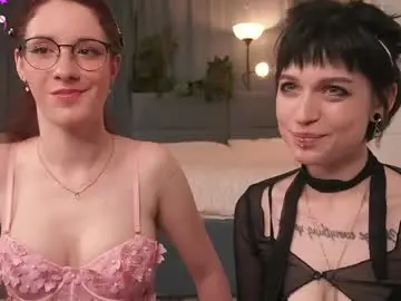 Chaturbate Watch Live Sex Cams of little_poetry