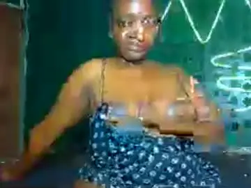 Chaturbate Live Sex Cam of sollybunny