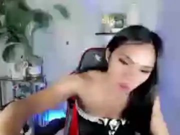 Chaturbate Live Sex Cam of yumiexx