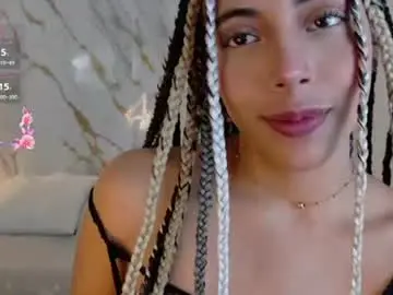 Chaturbate Live Sex of miajones_blowjob