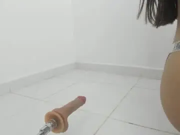 Chaturbate Nude Webcam of sweet_litle