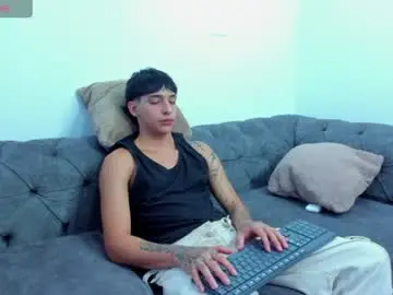 Chaturbate Free Live Porn of kroywave
