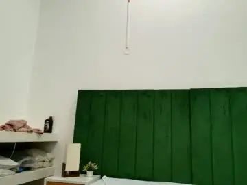 Chaturbate Free Live Porn of meganevanss___