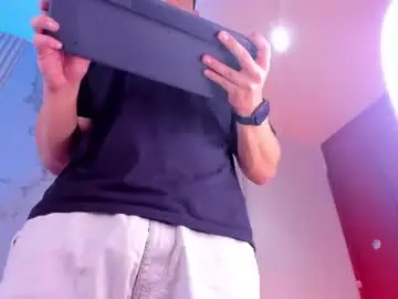 Chaturbate Live Sex Cam of jeffdaltton