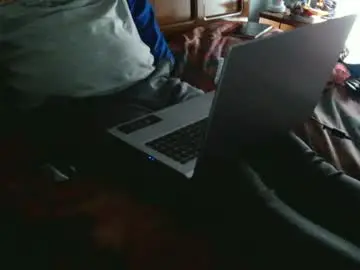 Chaturbate Adult Video Chat of willamyth