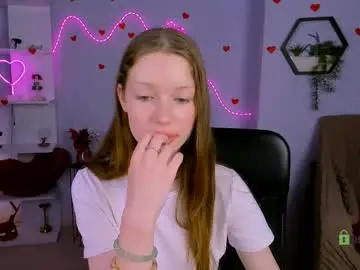 Chaturbate Live Sex Cam of khloebeauty