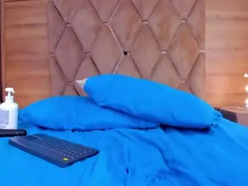 Chaturbate Nude Webcam of eimyandmaxi