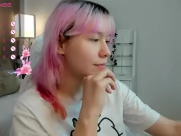 Chaturbate Best live sex cam show of emilytrase