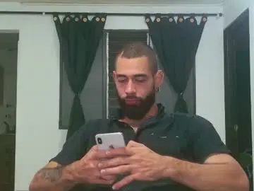 Chaturbate Adult Webcams of matheusbeard2