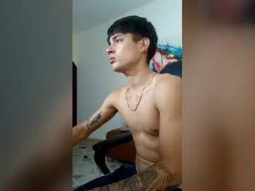 Chaturbate Sex Cam of darielthedaddy