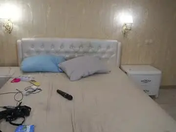 Chaturbate Live Sex Cam of eliarose