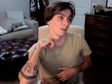 Chaturbate Live Sex Cam of str8whiteboy21