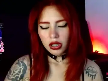 Chaturbate Live Sex of dominic_queen