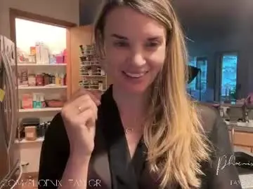 Chaturbate Free Live Porn of phoenix_taylor
