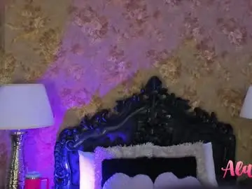Chaturbate Nude Webcam of alanna_blaze