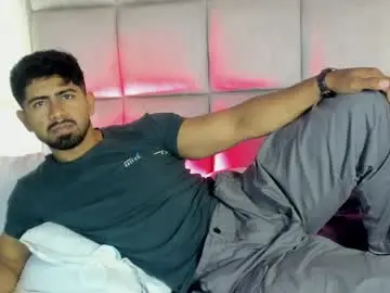 Chaturbate Sex Cam of noahbrooks1